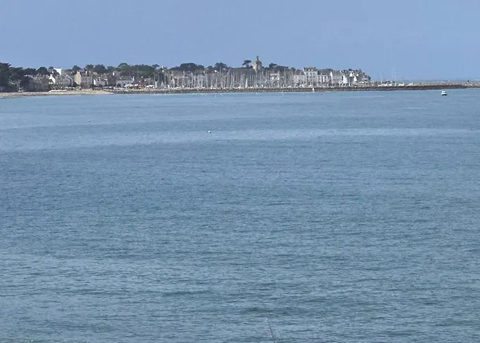 Directe A Moins De 100m Apartment *